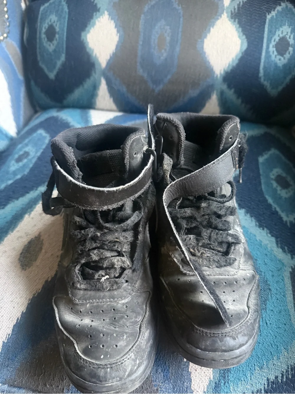 Kids High-Too Nikes